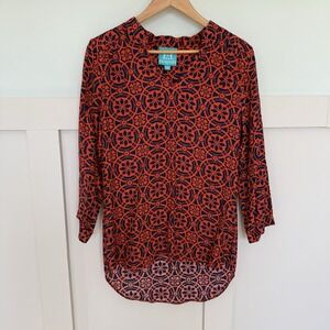 Escapada V Neck Tunic Top Women's MED Red Blue Geometric Resort Vacation Money